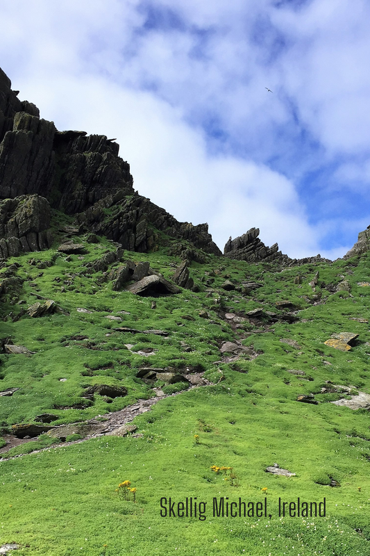 Skellig Michael, Ireland: Journal | Notebook | 6 x 9 | 100 Lined Pages | Reflection | Gratitude